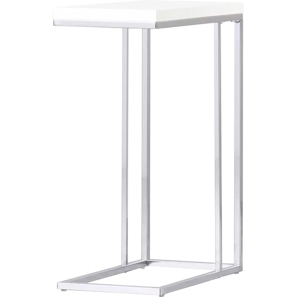 Night stand with USB connect attachment. - Picture 1 of 1